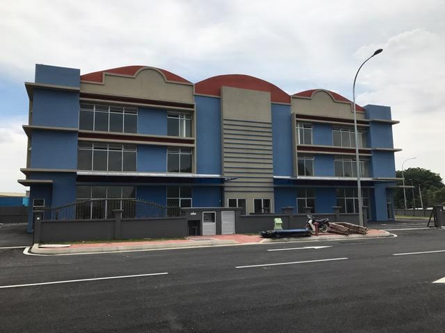 bukit angkat semi-d factory for sale or rent Kajang Selangor