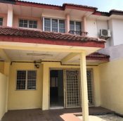 Puchong Utama 2 story house for rent Selangor