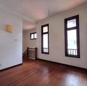  BK9 Bandar Kinrara Puchong, Bungalow House for sale