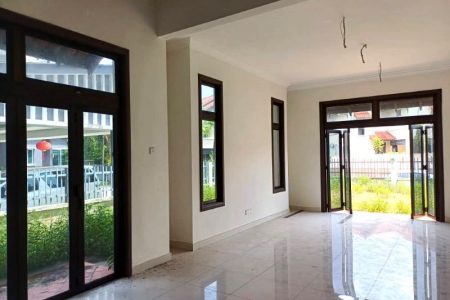 BK9 Bandar Kinrara Puchong, Bungalow House for sale