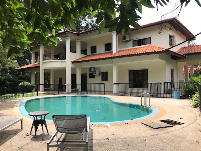 Diamond Hill Bungalow for rent, IOI Resort City Putrajaya
