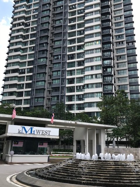 KM1 west BUKIT JALIL condominium for sale and rent
