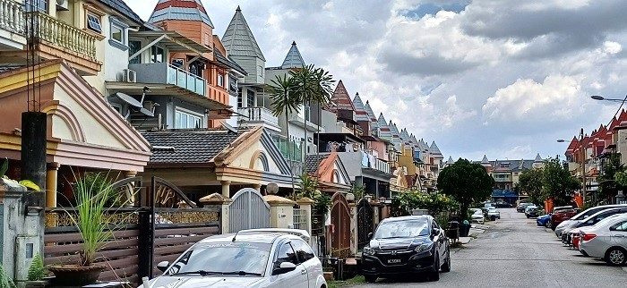Taman Putri Jaya 3 story house for sale, Cheras