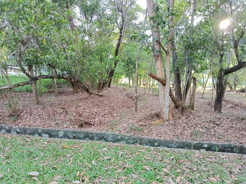 Subang Jaya bungalow land for sale Selangor gated and guarded.