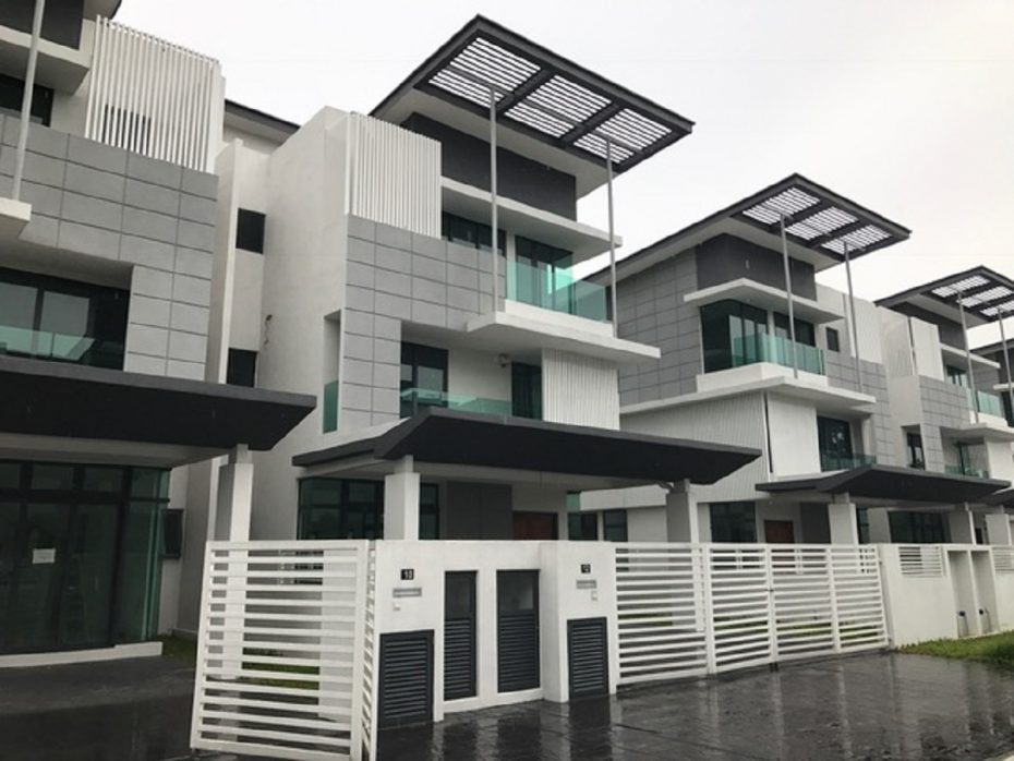 Kemuning Utama Semi-detach House for sale and rent