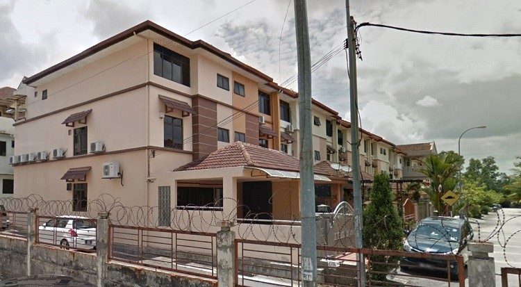 Bukit Segar Cheras 2.5 story house @ auction bidding online