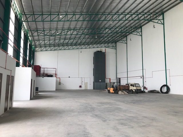 balakong semi detached factory for sale