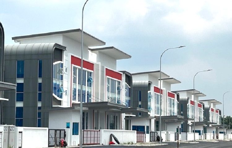 Suria Industrial Park, Sepang , Semi d Factory for rent