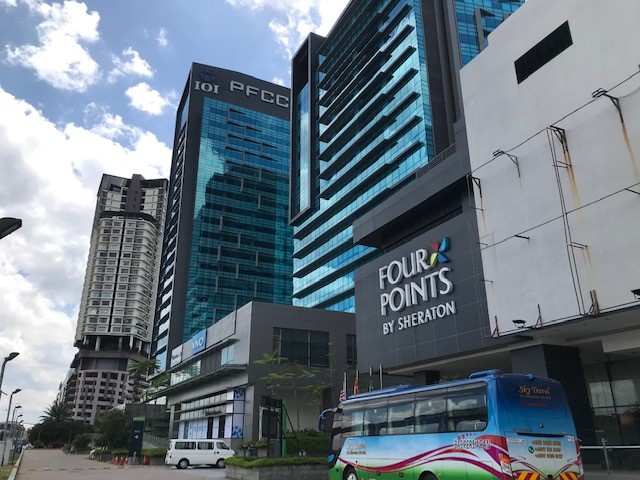 Puchong jaya shop and office for rent include Jalan Kanari, PFCC, Verva, IOI boulevard, Skypod, IOI Business Park, Puteri Central and Bandar Puteri commercial Hub .