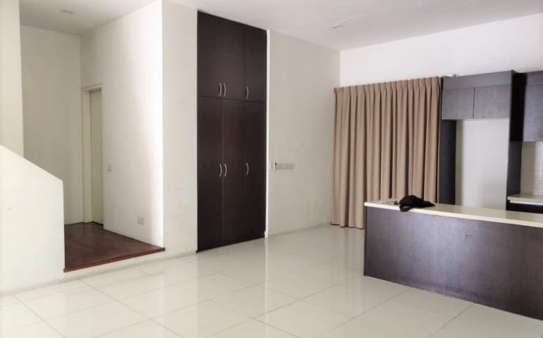 Blu Constellation Link Villa Seri Kembangan