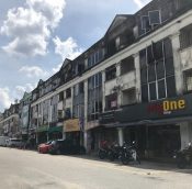 Taman Medan Petaling Jaya shop for sale Selangor