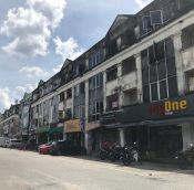  Taman Medan Shop for Sale, Petaling Jaya Selangor